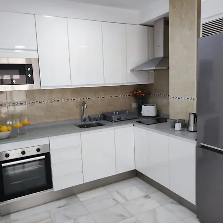 Garu Apartment Fuengirola